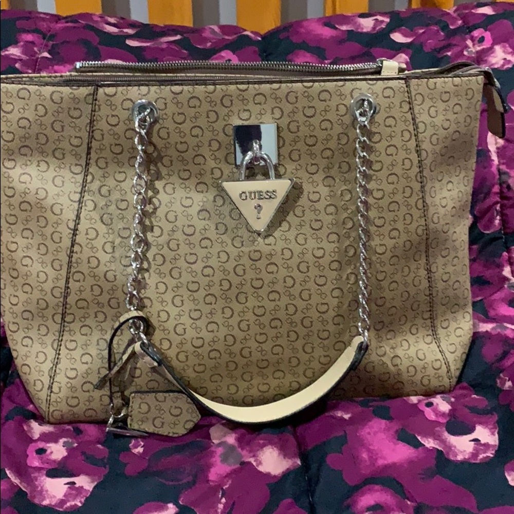 Guess Tote